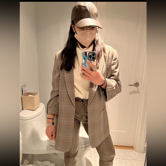 Oversized Plaid Blazer from Anne Klein - Picture 3 of 8